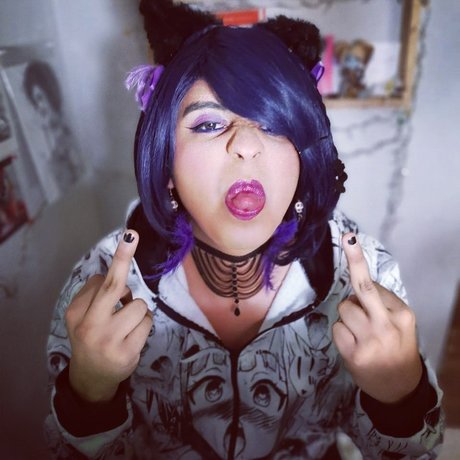 Priya Zavala beau modèle archive