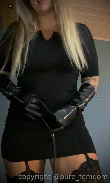 pure femdom actrice collection