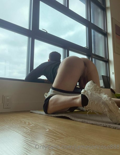 jamesonrose888 modèle pornographique archive