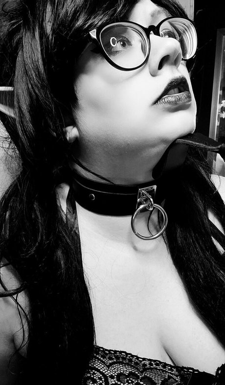 himeonisama actrice libre photos