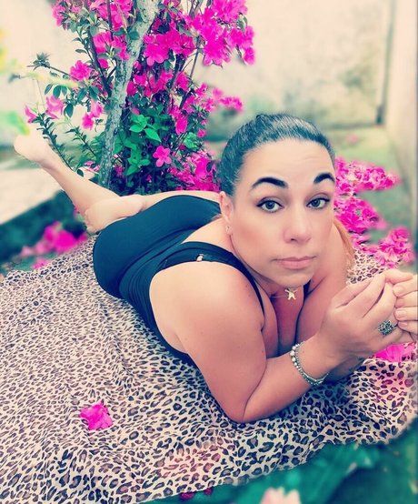 Denise Butterfly beau modèle images