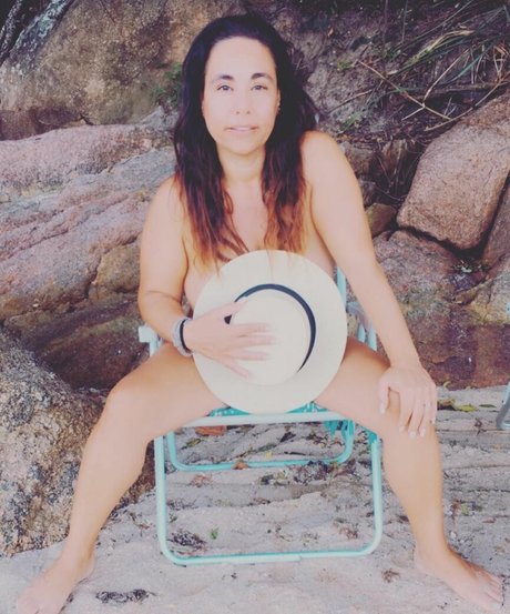 Denise Butterfly étoile érotique collection