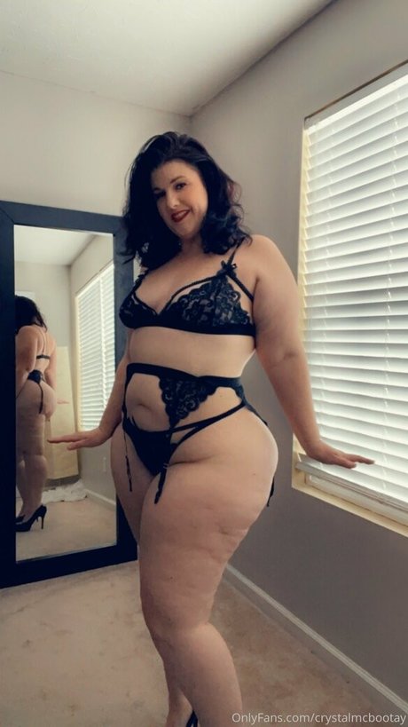 CrystalMcbootay étoile xxx images