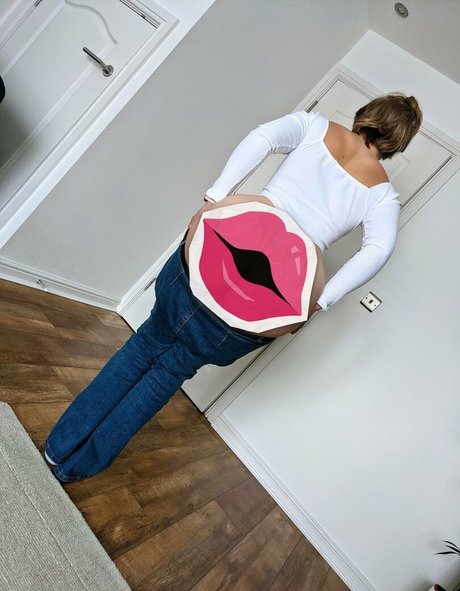 ragemaidenfree joli modèle galeries