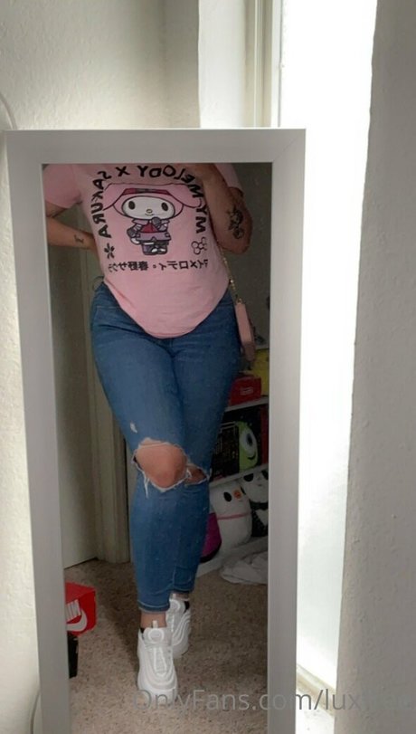 luxfree art modèle image