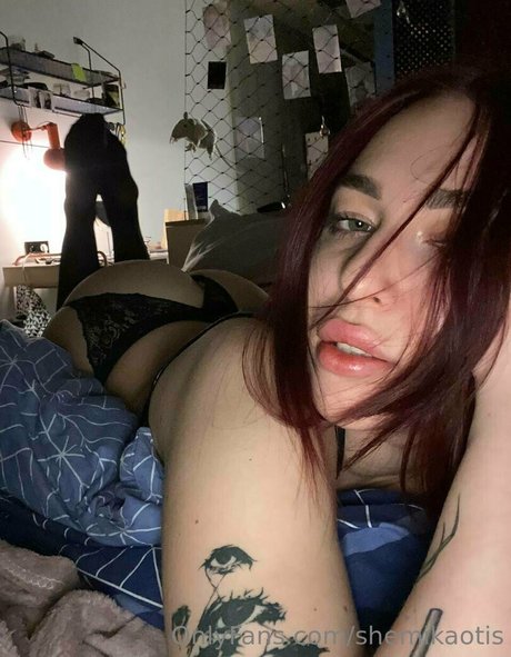 shemikaotis modèle pornographique photo