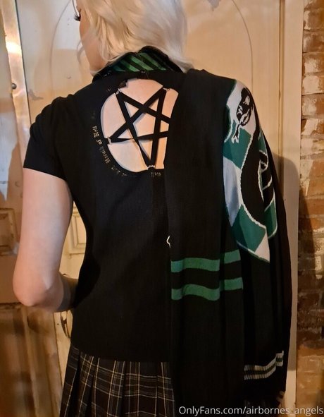 airbornes angels modèle de sexe galerie