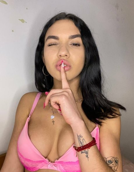 belle-fille onlyfans art meilleur img