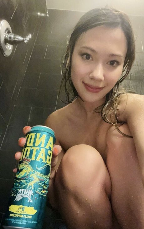 Laceyisanerd actrice nue archive