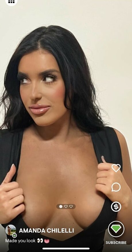 Amanda Chilelli étoile parfaite images