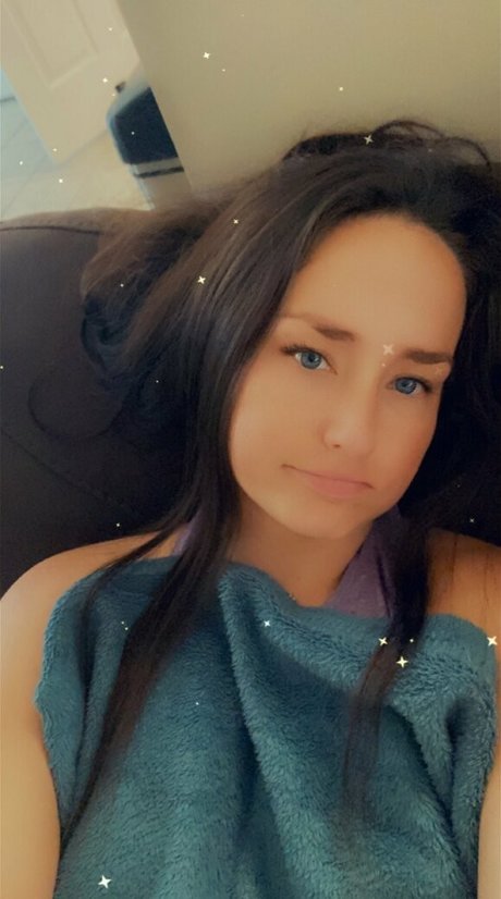 gros seins naturels onlyfans adulte gratuit image