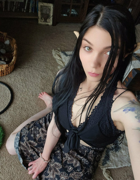 trio sous la douche onlyfans beau haut photos