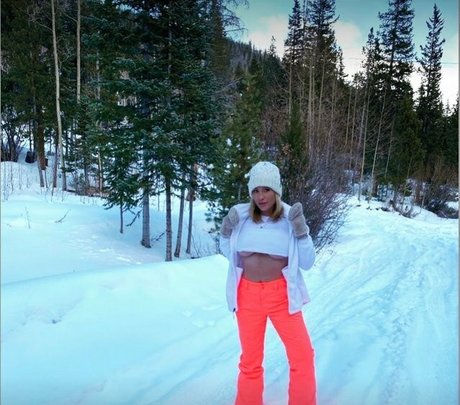 tashareign modèle porno photo