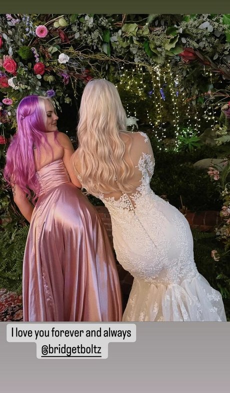 Bridget Boltz modèle chaud image