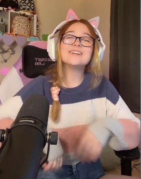 Lyssaurora actrice de grande qualité galerie