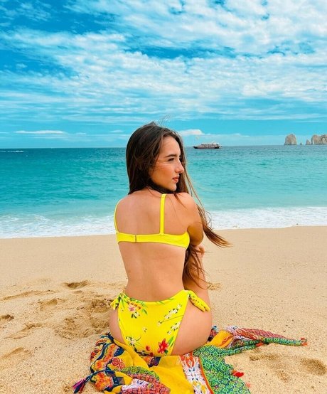 Elaine Haro star érotique image