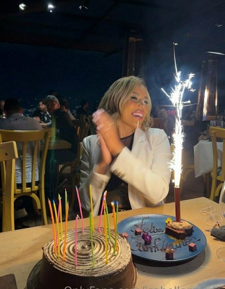 isabellanourie modèle exclusif images