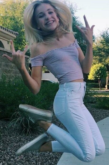 Brynn Rumfallo nus star du porno photos