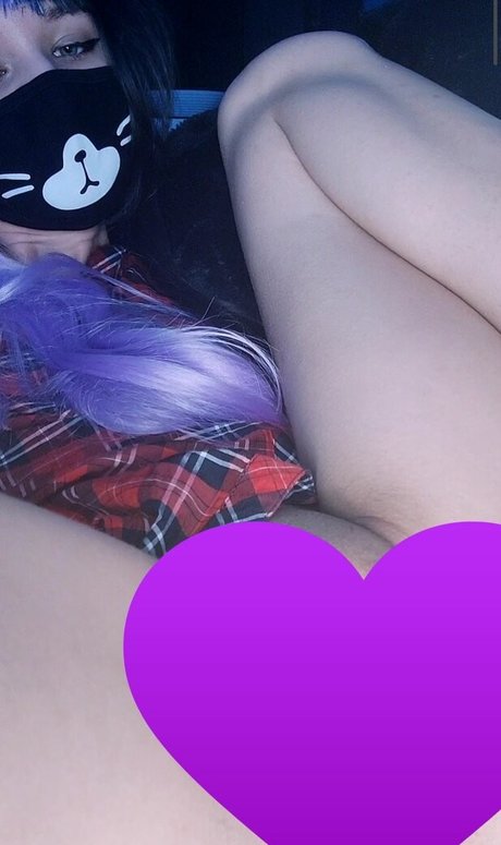 AurorkaUwU nus star du porno galeries