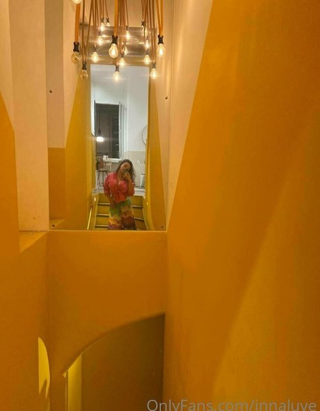 InnaLuve actrice pornographique des photos