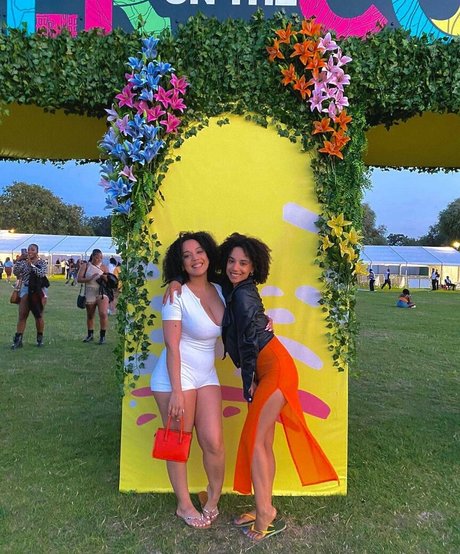 Feelinfree étoile xxx images