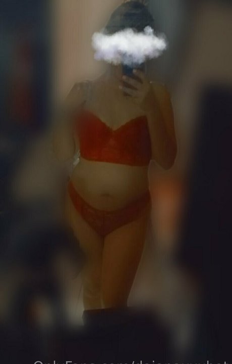 daianaxxxhot nus étoiles photo