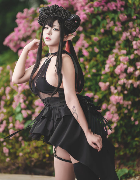 ritheania c étoile sexy photos