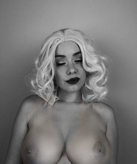 Dos Cavazos star du porno belle galerie