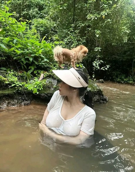 Ann Nang Nann actrice érotique galerie