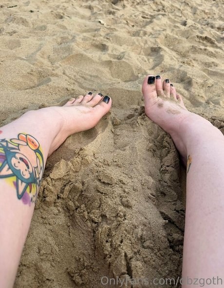 dbzgoth modèle xxx galerie