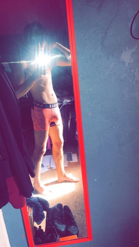 Ethan Pendergrass meilleure star du porno des photos