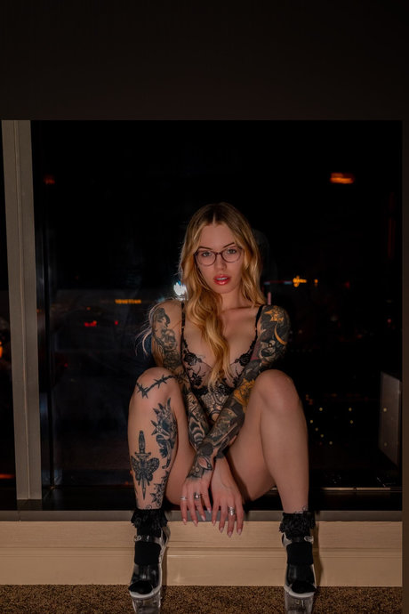 genna_ modèles nus images