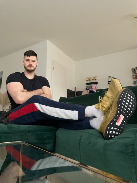 GermanCashMonarch actrice érotique images