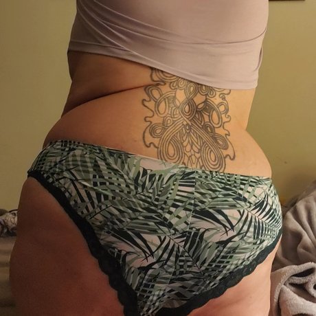 Naughty Curls actrice porno img