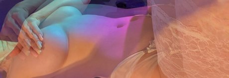 Emily Hill belle star du porno photo