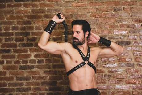 Dominus Eros actrice porno image