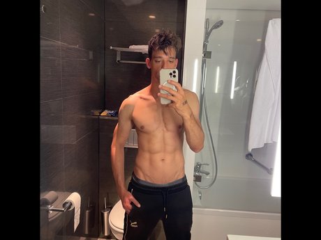 Dominic star du porno parfaite archive