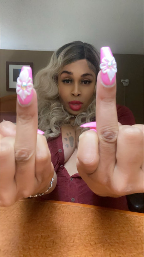 Ts Dominican Baddie jolie actrice photos