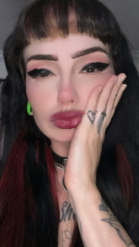 Christi Wolf Wednesday étoile img