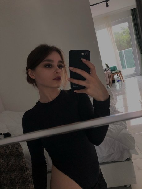 Nastya Lanskaya xxx étoile photo