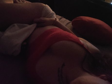 IMOAN BABE étoile exclusive image