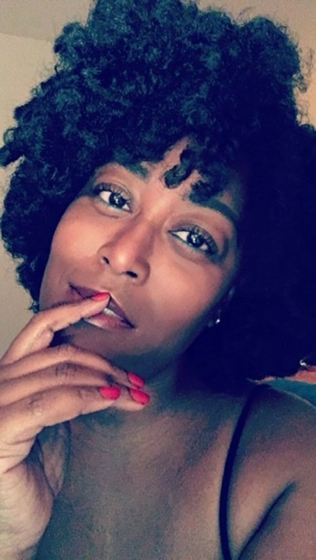 NaomiCarter actrice exclusive photos