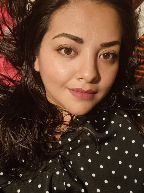 Nancy Rosales Olguin actrice exclusive galerie