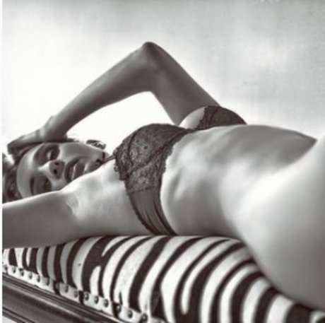 Flower mama modèle de sexe img