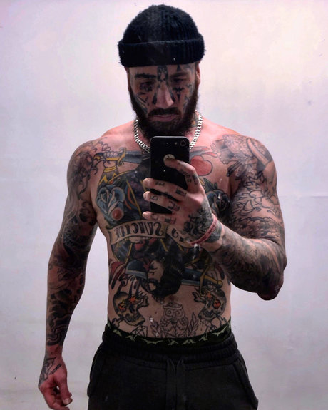 Dariusz modèle magnifique galerie