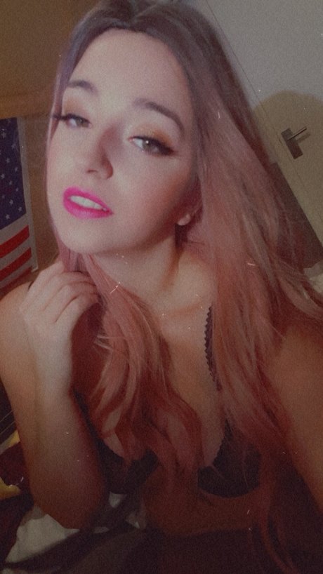 Becca Lane modèles nus image