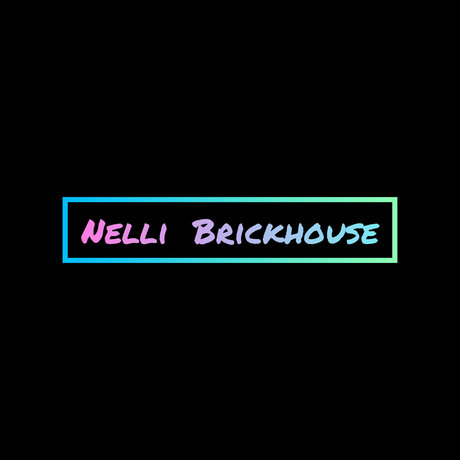 Nelli Brickhouse nus étoiles des photos