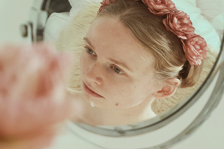 Dovile Paris actrice artistique images