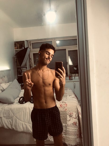 Camilo Amorim haut de star du porno photos