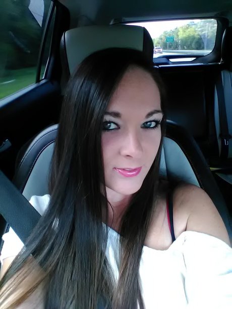 Nickiboo 7787 haut de star du porno img